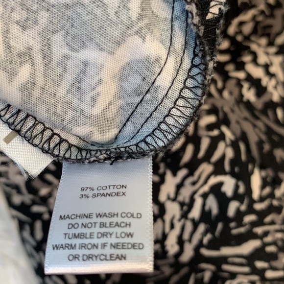 Loft Black & Gray Print Cropped Marisa Pant - Picture 10 of 10